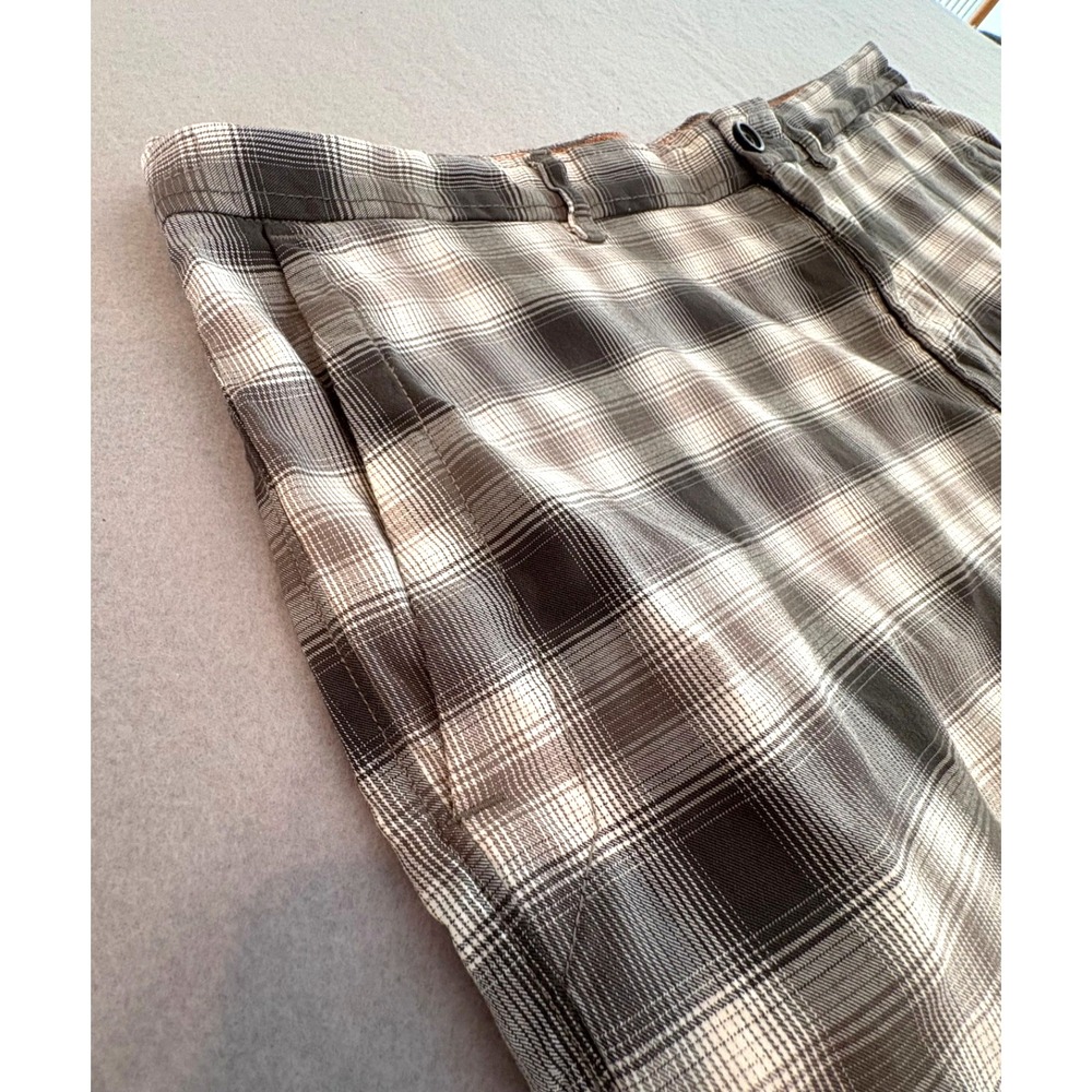 Tommy Bahama Paradise Tech Men Gray Plaid Shorts 36 (~38) Stretch‎ Nylon Blend - Picture 2 of 10